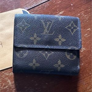 Authentic Vintage Louis Vuitton Elise wallet